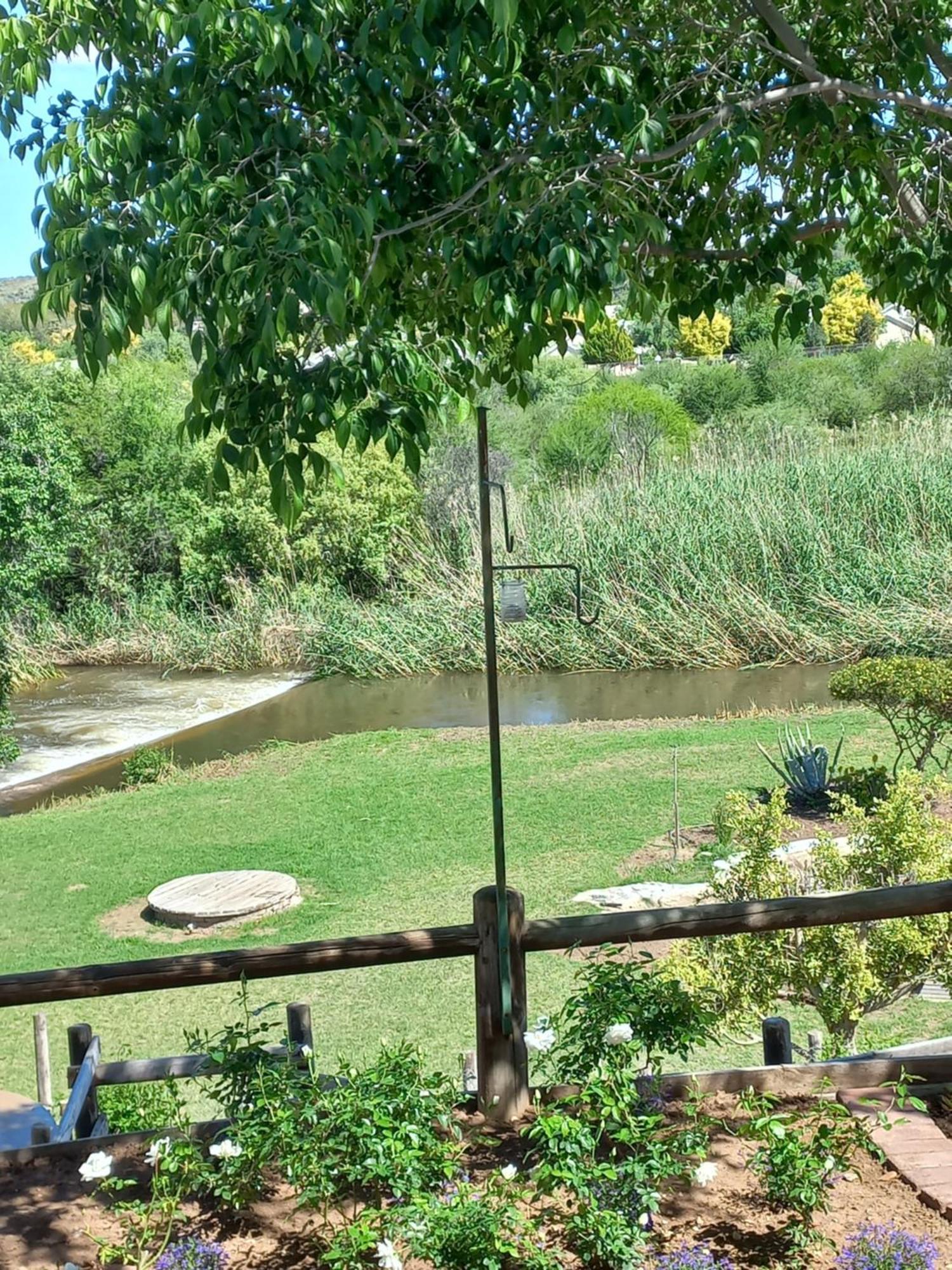 De Oude Yotclub Bed & Breakfast Oudtshoorn Exterior photo